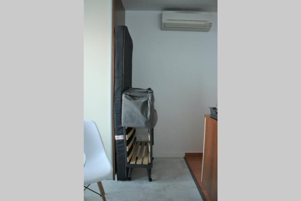Ferienwohnung Apartman - Dlhe Diely Pressburg Exterior foto